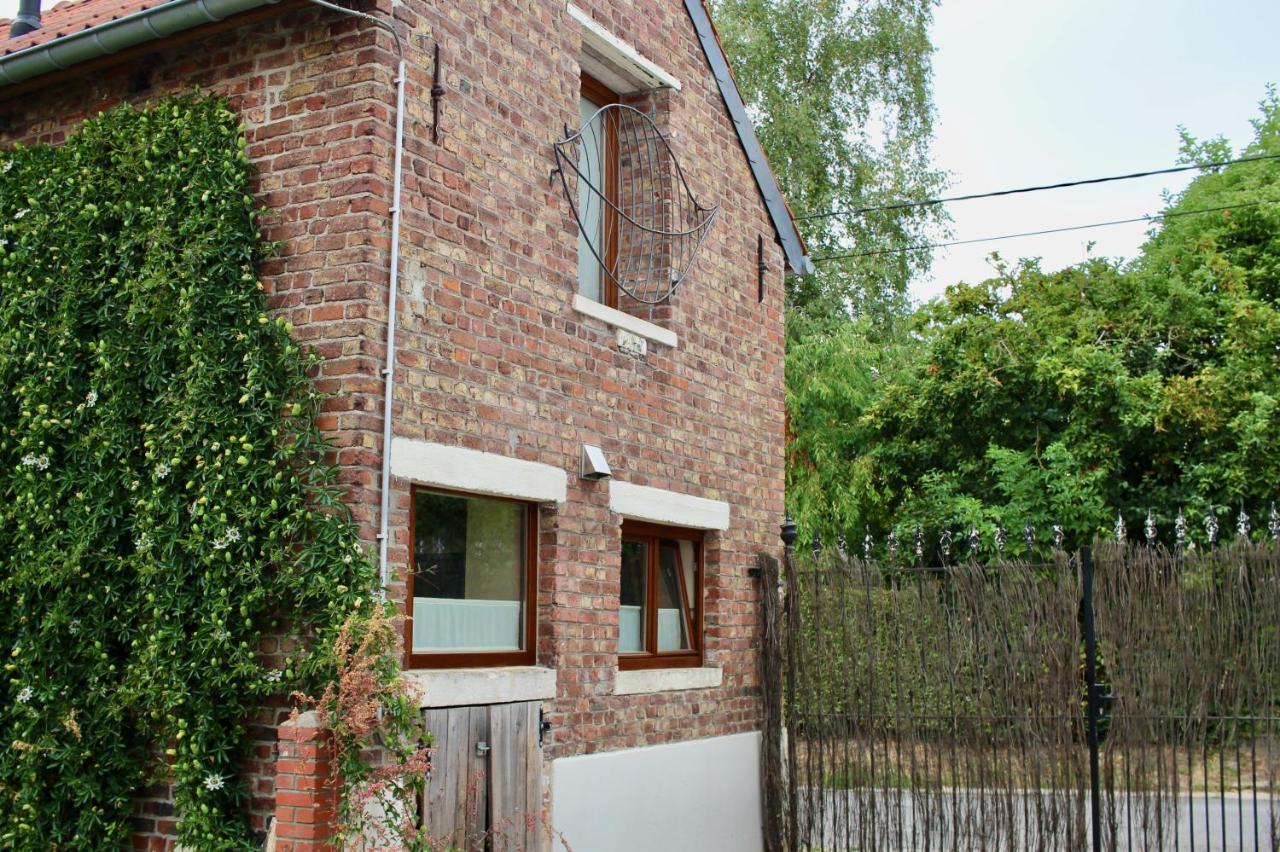 Gite L'Ecurie Jodoigne Exterior foto
